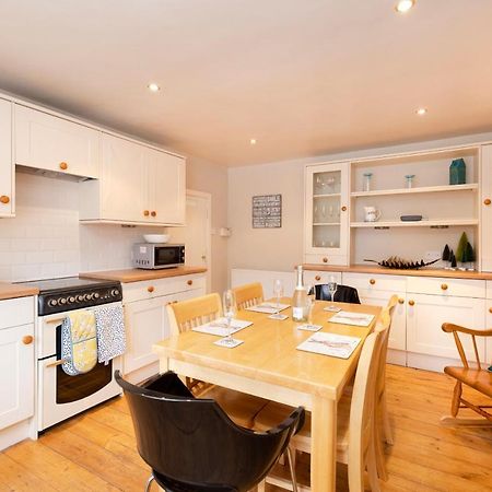 2 Bed Haywood Cottage With Garden Stenton Exterior photo