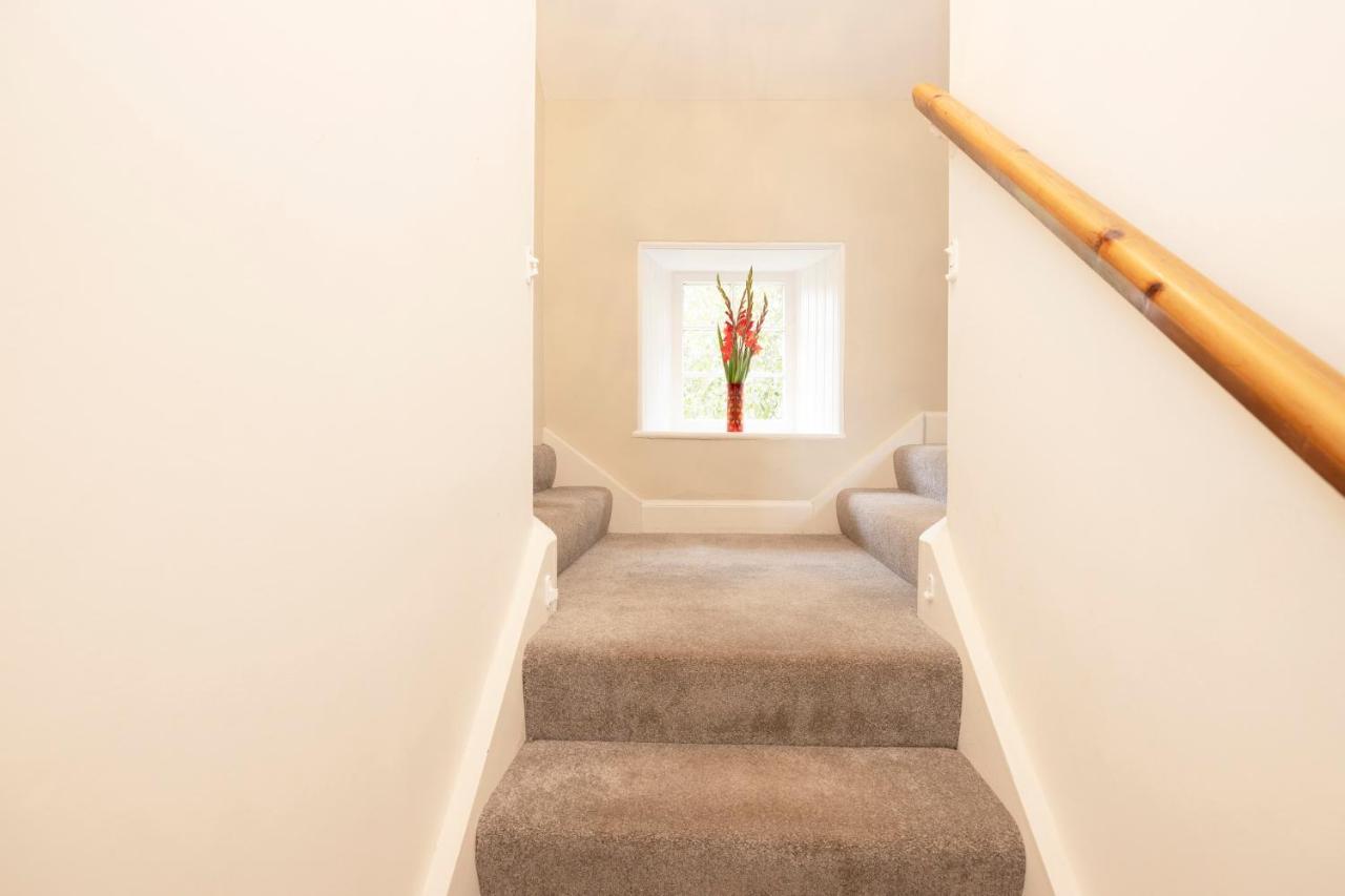 2 Bed Haywood Cottage With Garden Stenton Exterior photo