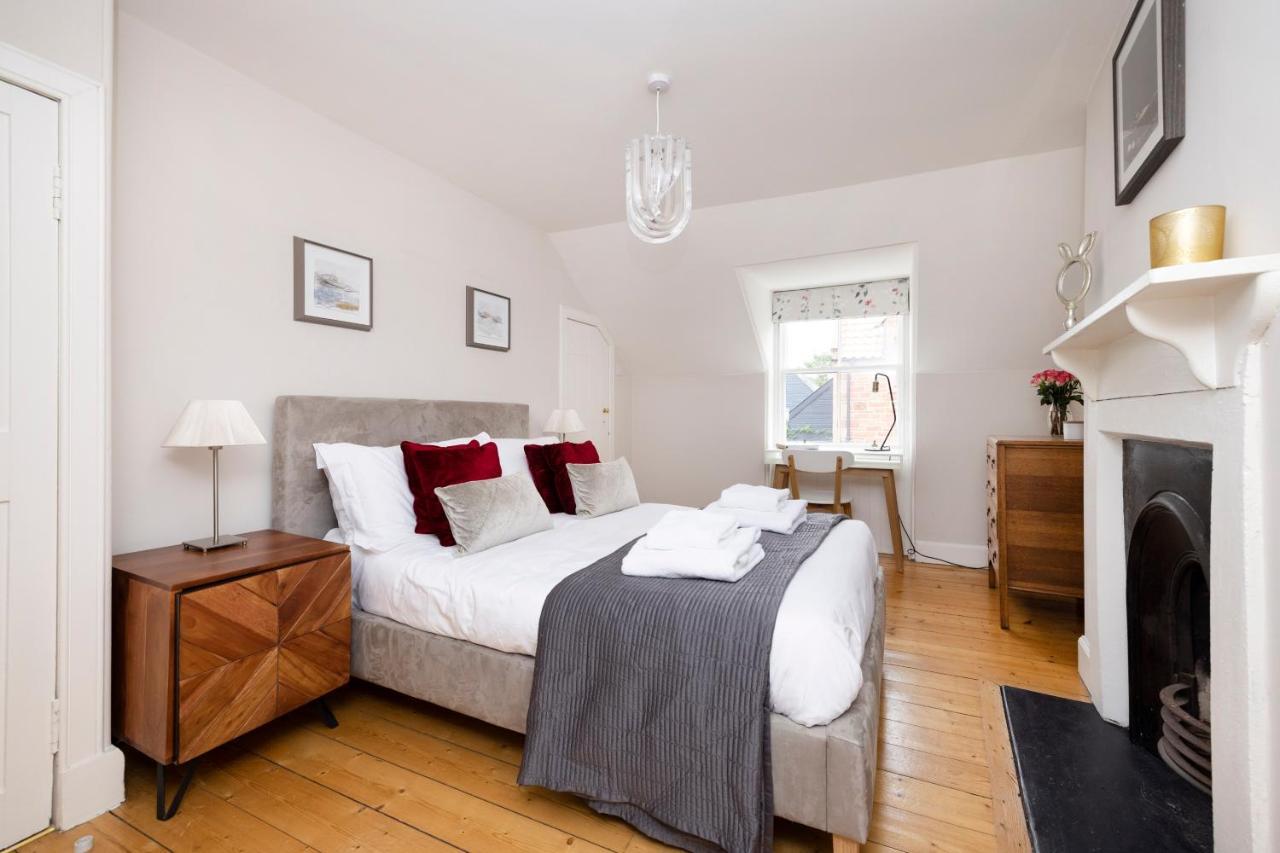 2 Bed Haywood Cottage With Garden Stenton Exterior photo